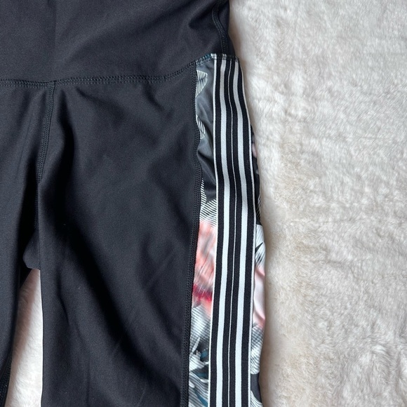 Xersion Short - Picture 3 of 9